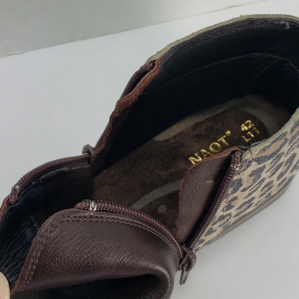 NAOT HELM BROWN LEATHER CHEETAH PRINT SUEDE SIDES ZIP BOOTIES WOMEN'S 42 L 11 - Picture 8 of 11